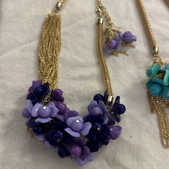 Purple and turquoise chunky necklace bundle , they also include earrings - Picture 5 of 8